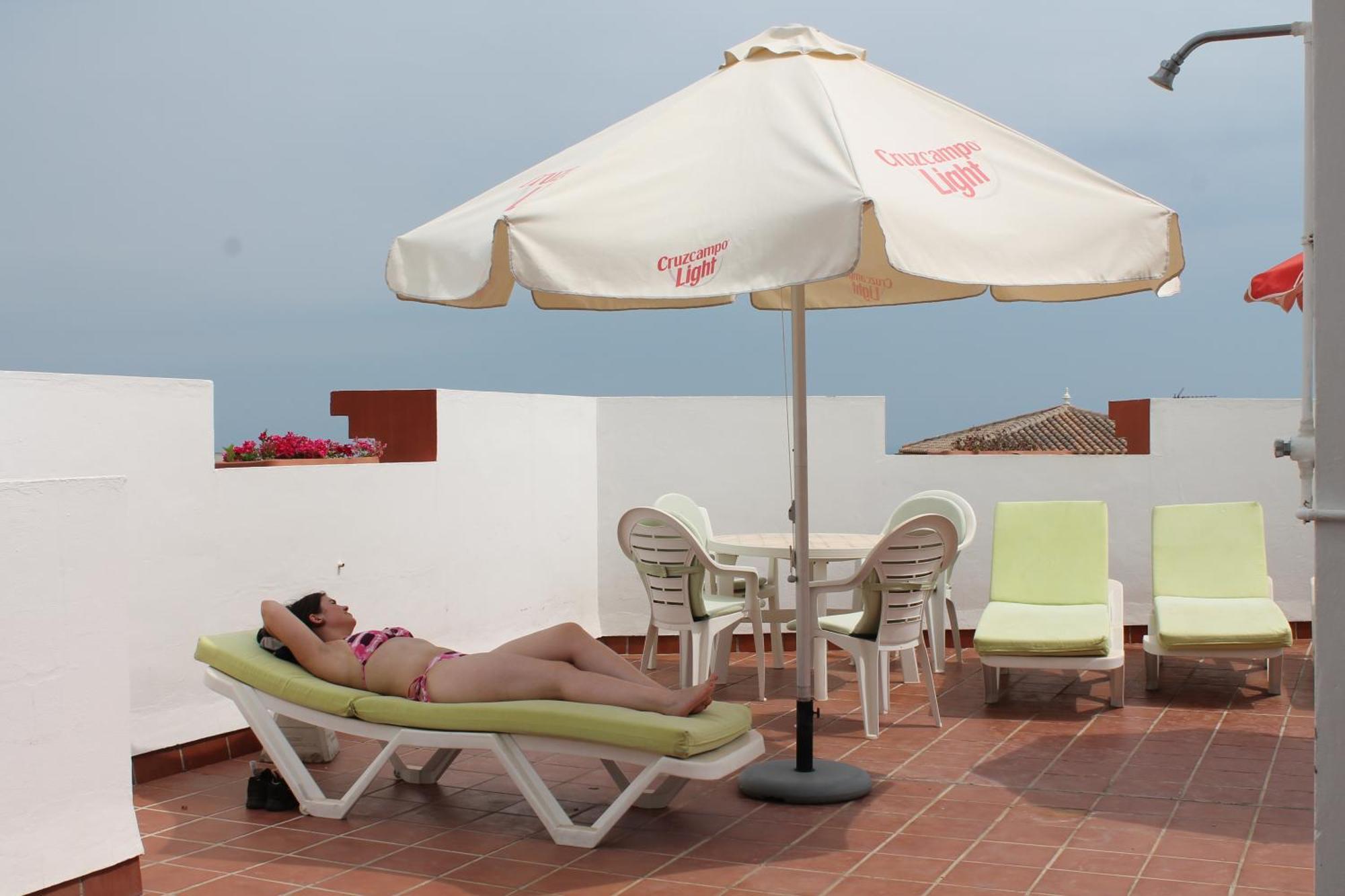 נרחה Apartamentos Turisticos Plaza Del Olvido מראה חיצוני תמונה